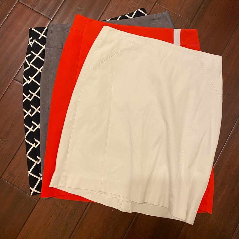 Banana Republic Sz 6 pencil skirt set of 4
